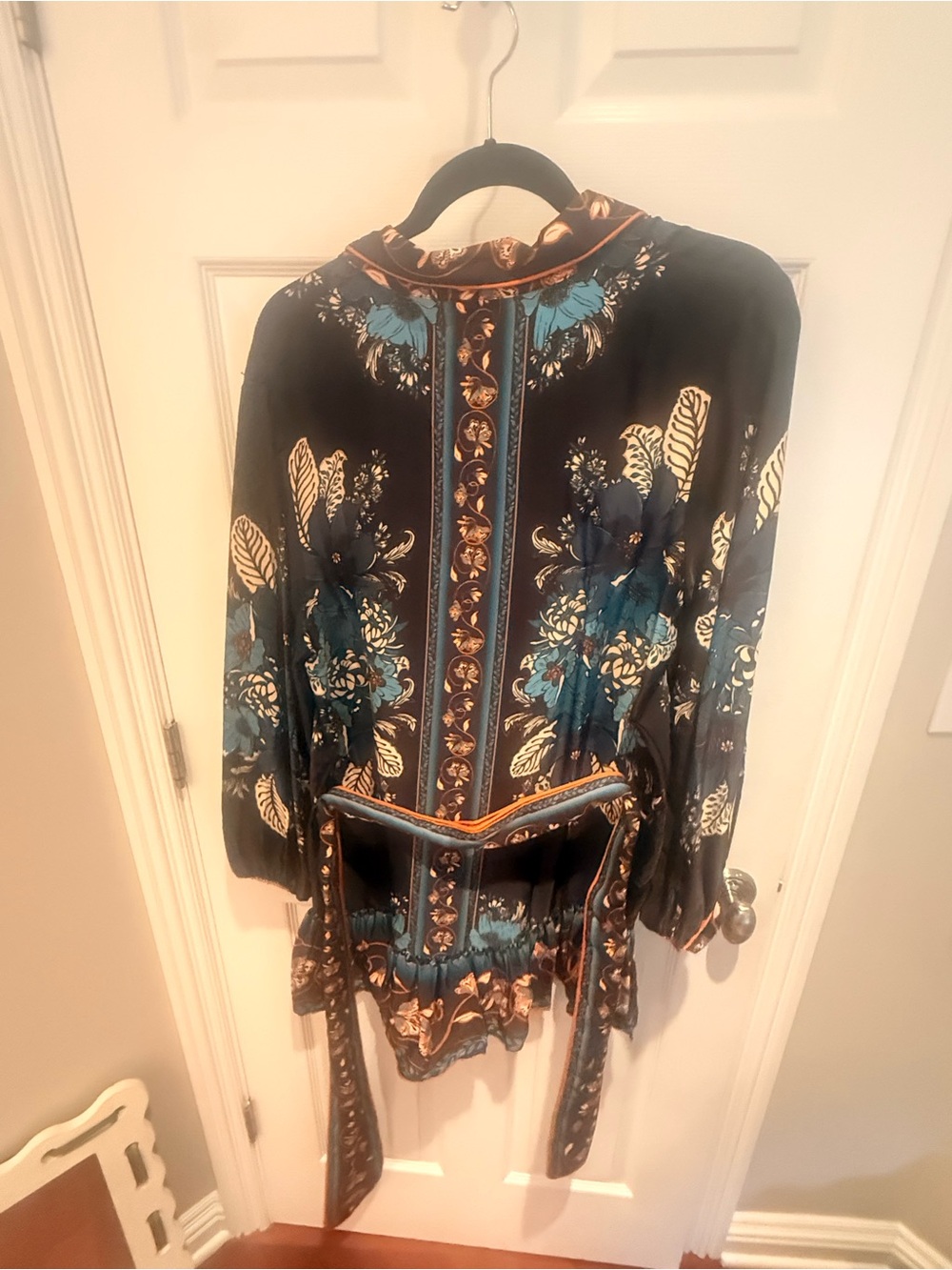 NWT navy Floral V-Neck Long Sleeve Mini Dress - Picture 5 of 5